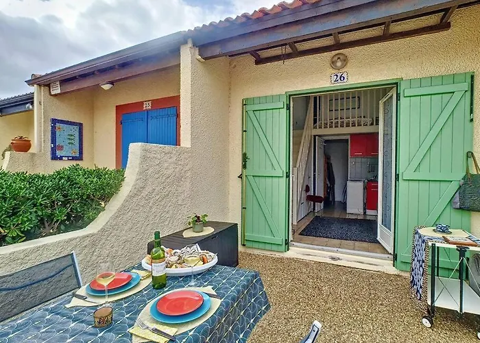 Дом отдыха Petite Maison A La Dans Naturiste Лёкат
